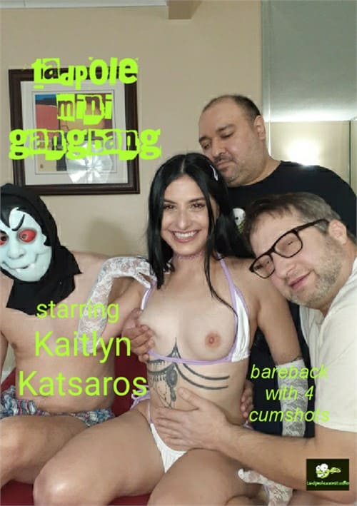 Ver Kaitlyn Katsaros Fucks 3 Guys Gratis Online