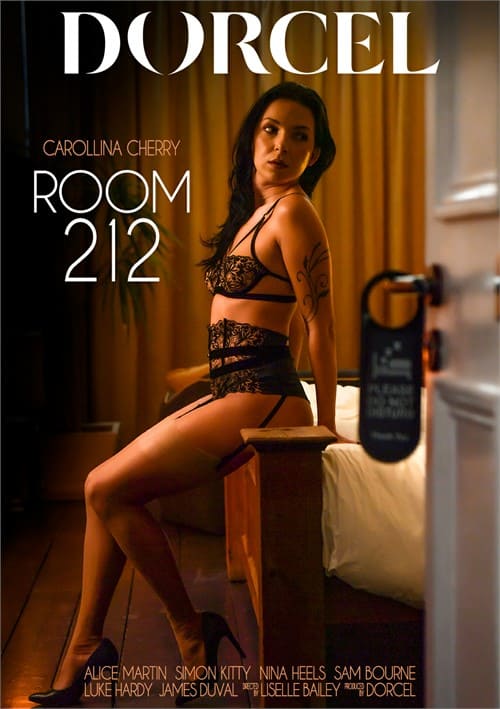 Room 212 / Chambre 212